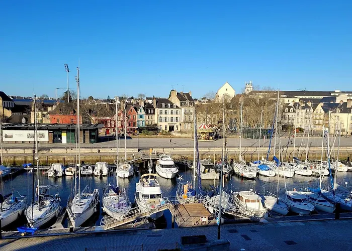 New And Splendid Apartment In The Heart Of Vannes